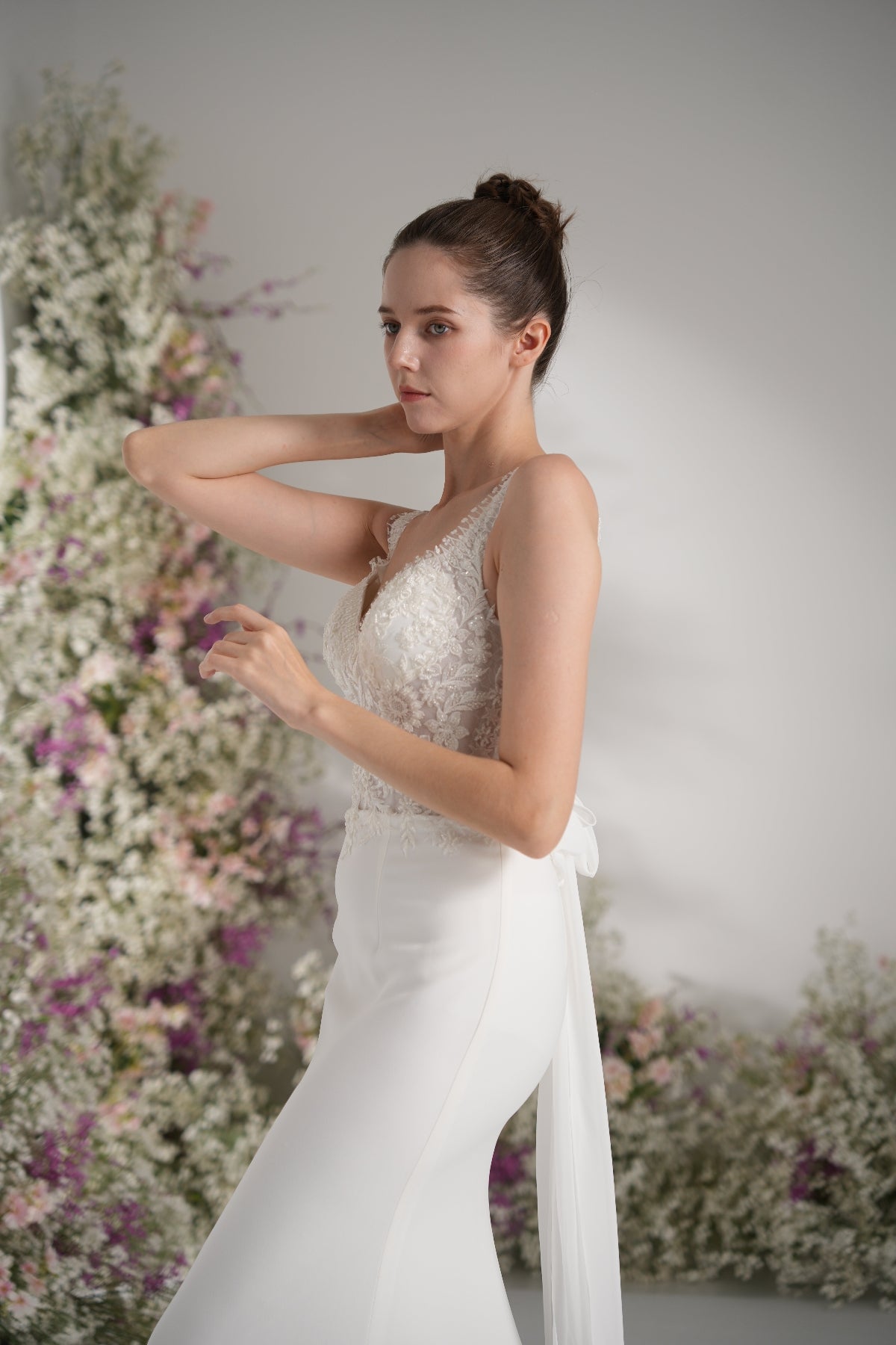 TrumpetMermaid Queen neckline Sleeveless Lace Beading Wedding Dress with Court Train zhexudai