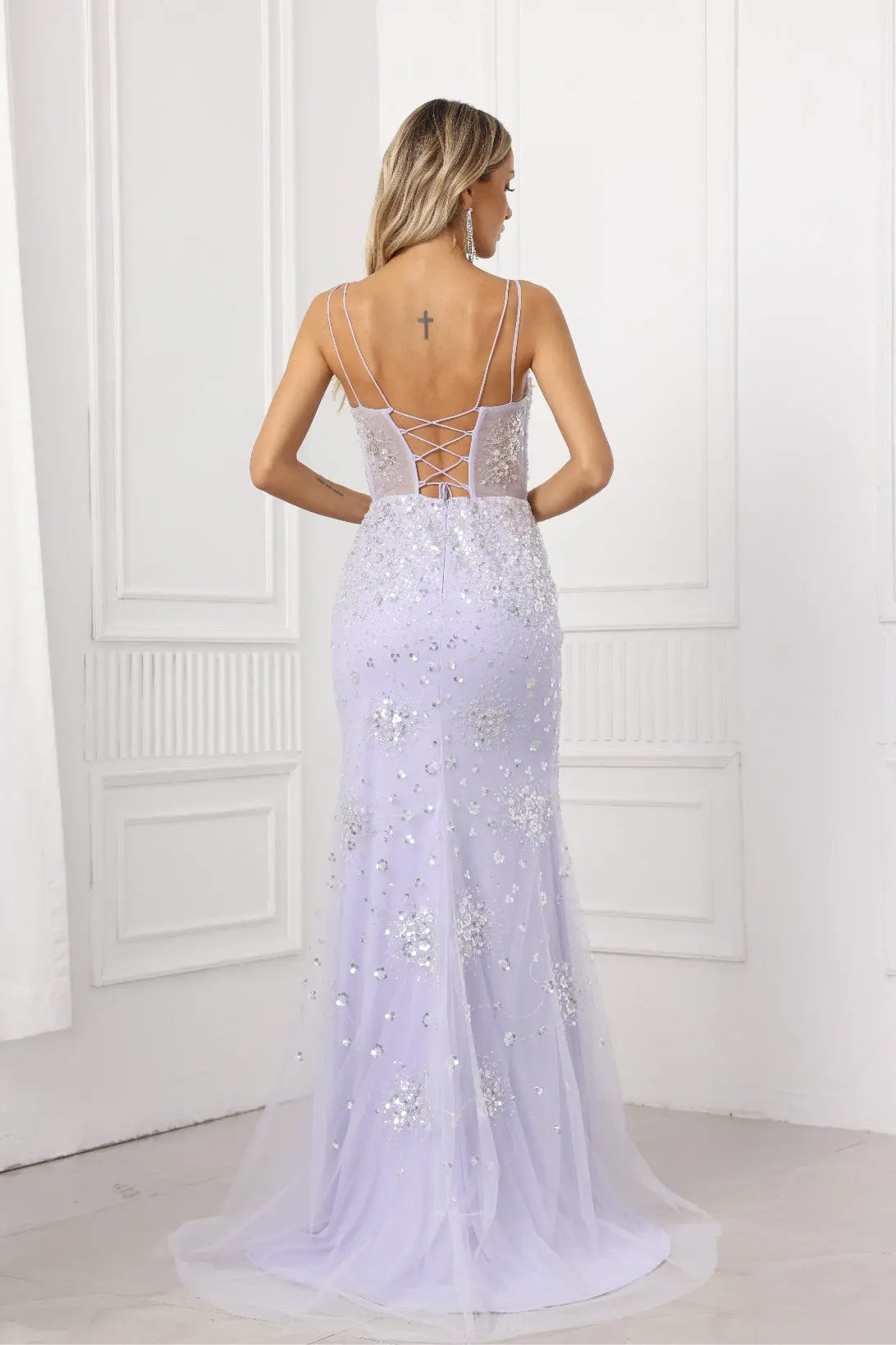 Solenne Mermaid V-Neck Tulle Prom Dress in Pale violet gray