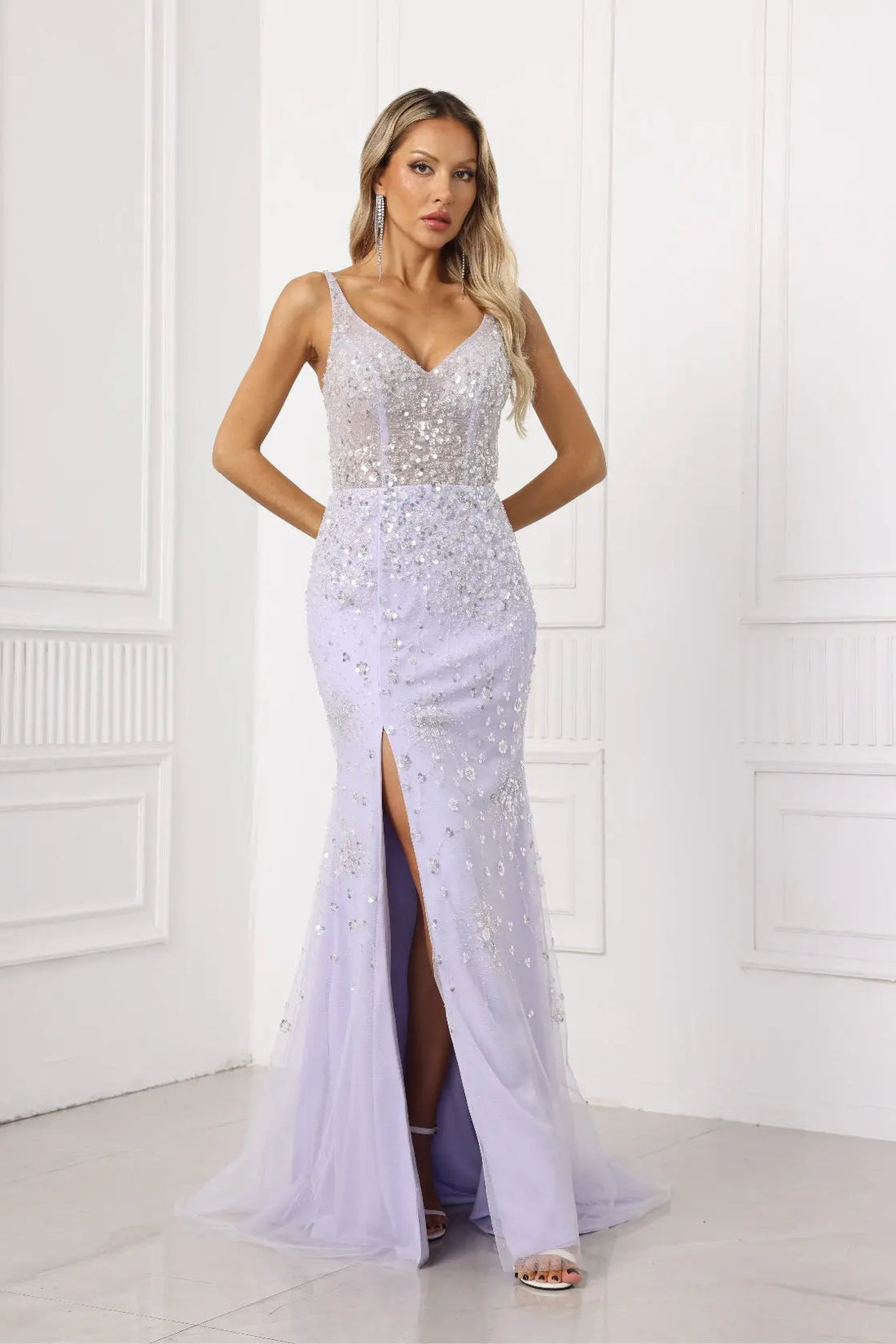 Solenne Mermaid V-Neck Tulle Prom Dress in Pale violet gray