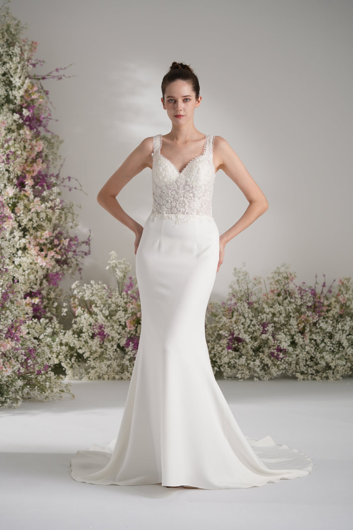 TrumpetMermaid Queen neckline Sleeveless Lace Beading Wedding Dress with Court Train zhexudai