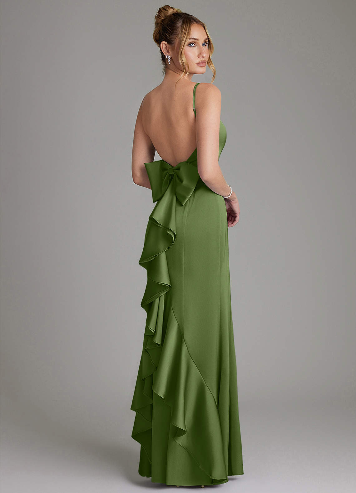 Zherra Mermaid Scoop-Neck Stretch Satin Bridesmaid Dress in Juniper