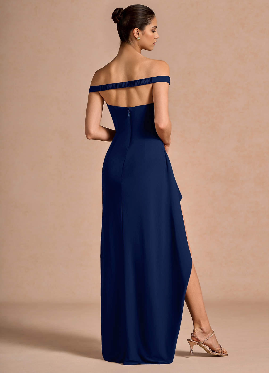 Jasira Sheath V-Neck Stretch Knit Evening Dress in Navy