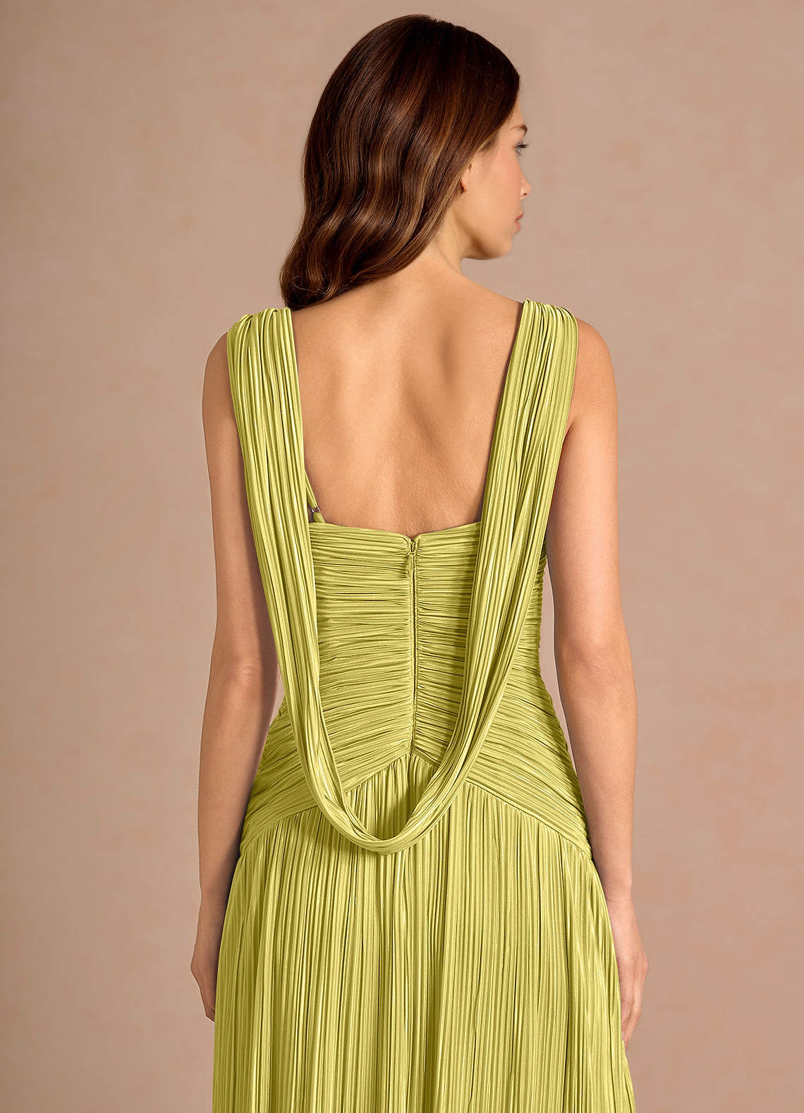 Quellia Sheath V-Neck Stretch Knit Wedding Guest Dress in Pale Yellow