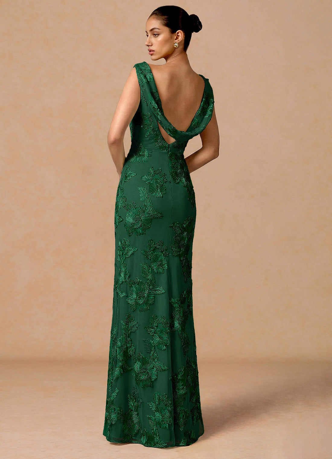 Elowis Column Open-Back Floral Mesh Evening Dress in Forest Green