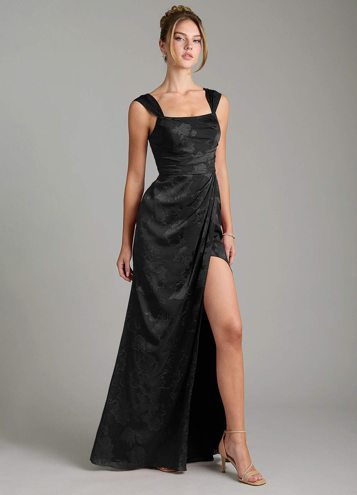 Kaelis Mermaid Scoop-Neck Jacquard Bridesmaid Dress in black