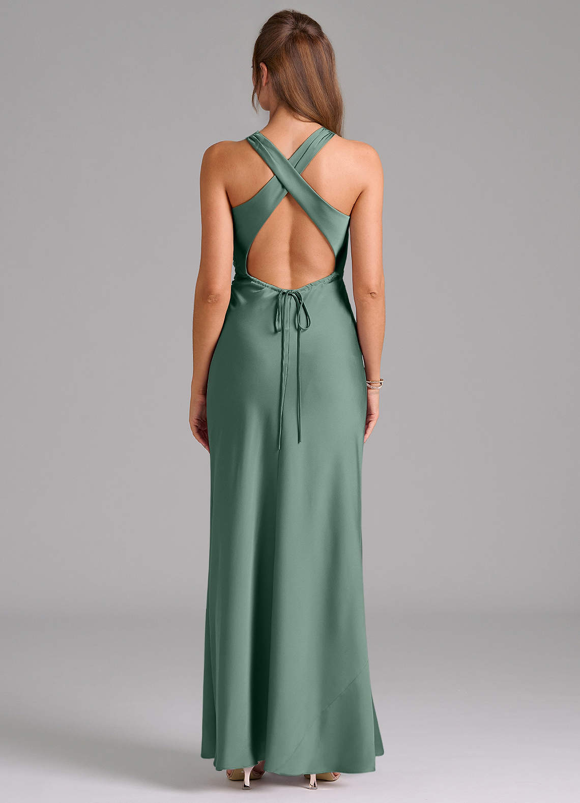 Evadne Sheath Scoop-Neck Stretch Satin Bridesmaid Dress in Eucalyptus