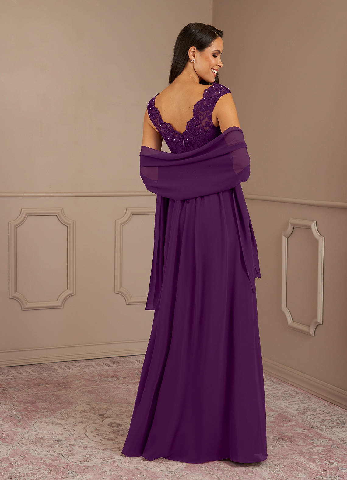 Amethyst A-Line V-Neck Chiffon Mother of the Bride Dress in Grape