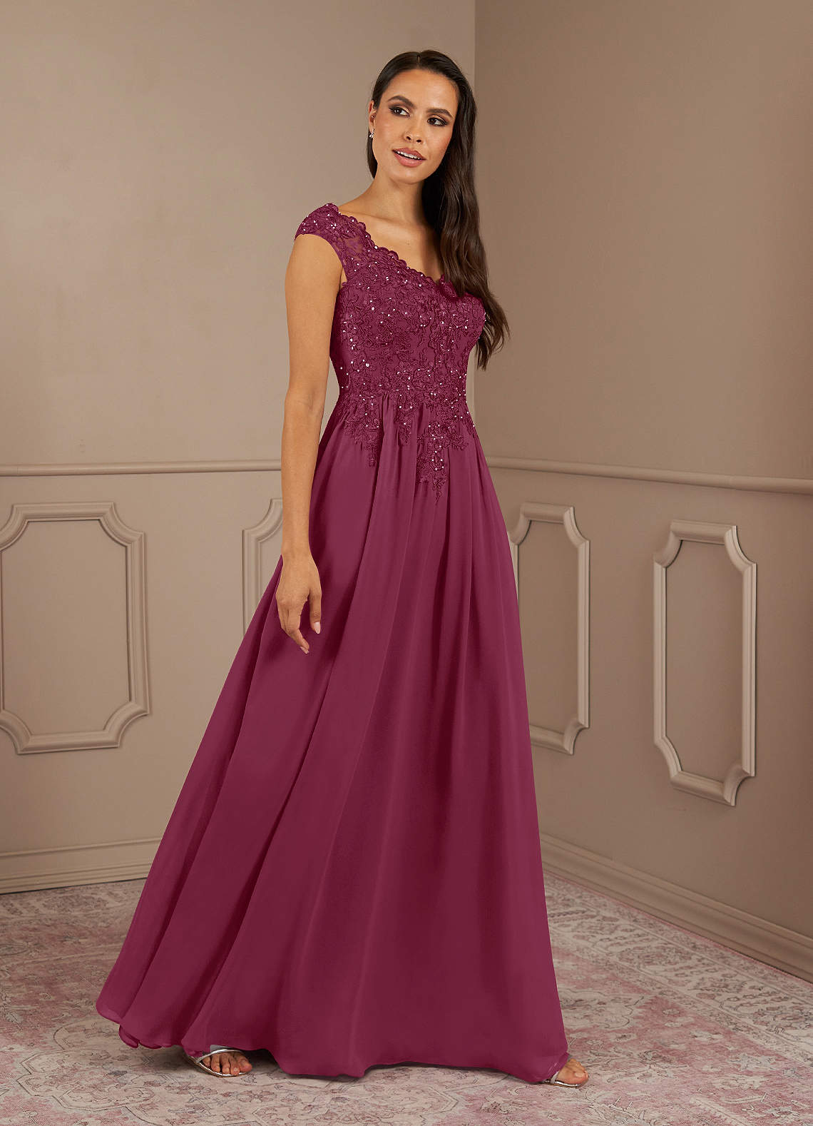 Amethyst A-Line V-Neck Chiffon Mother of the Bride Dress in Mulberry