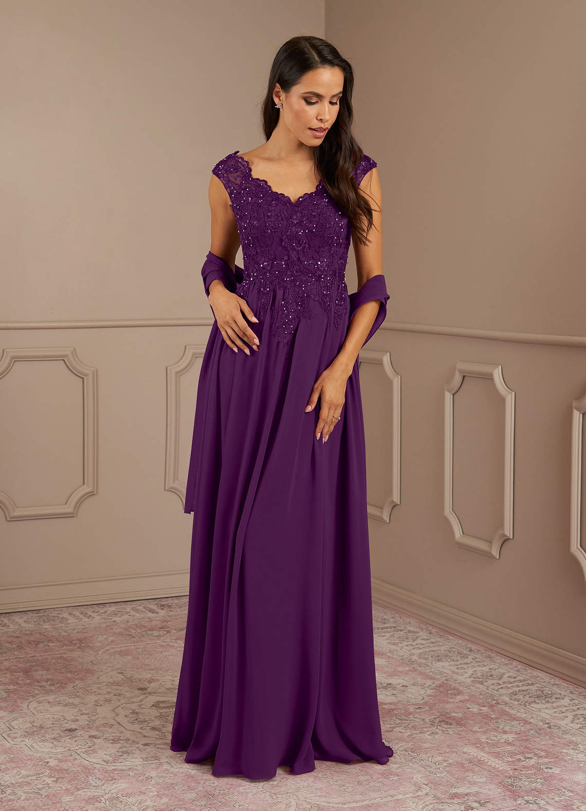 Amethyst A-Line V-Neck Chiffon Mother of the Bride Dress in Grape