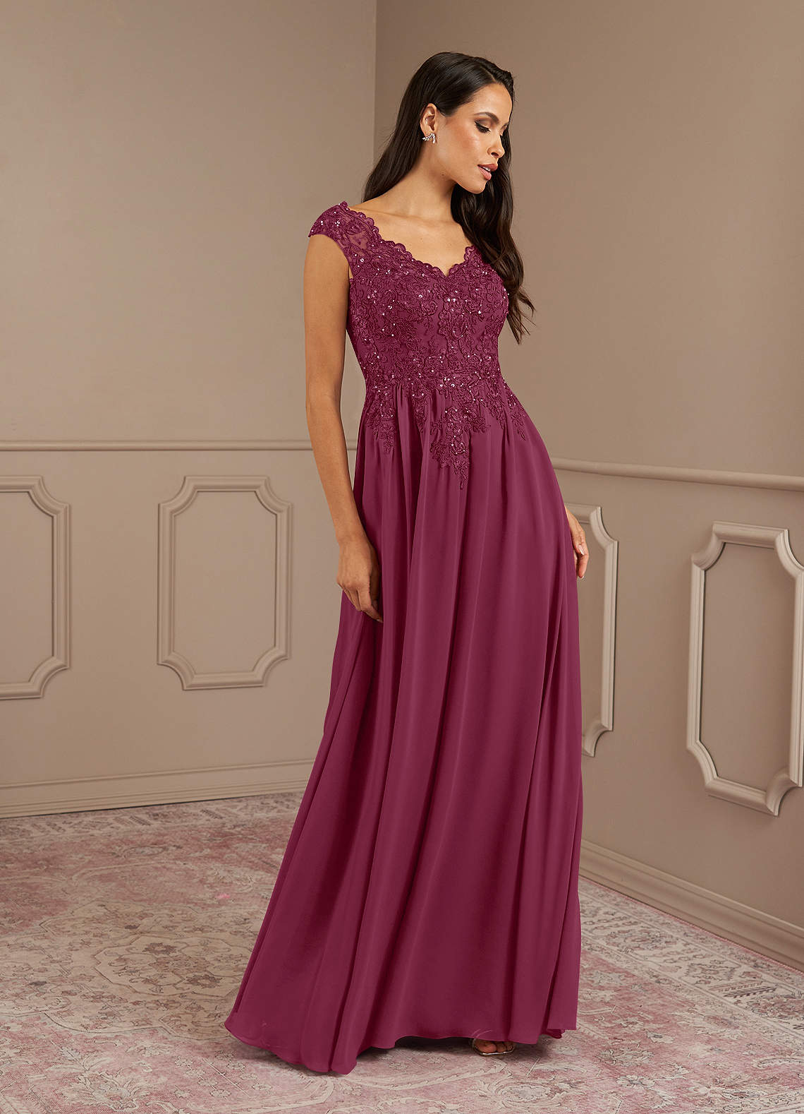 Amethyst A-Line V-Neck Chiffon Mother of the Bride Dress in Mulberry