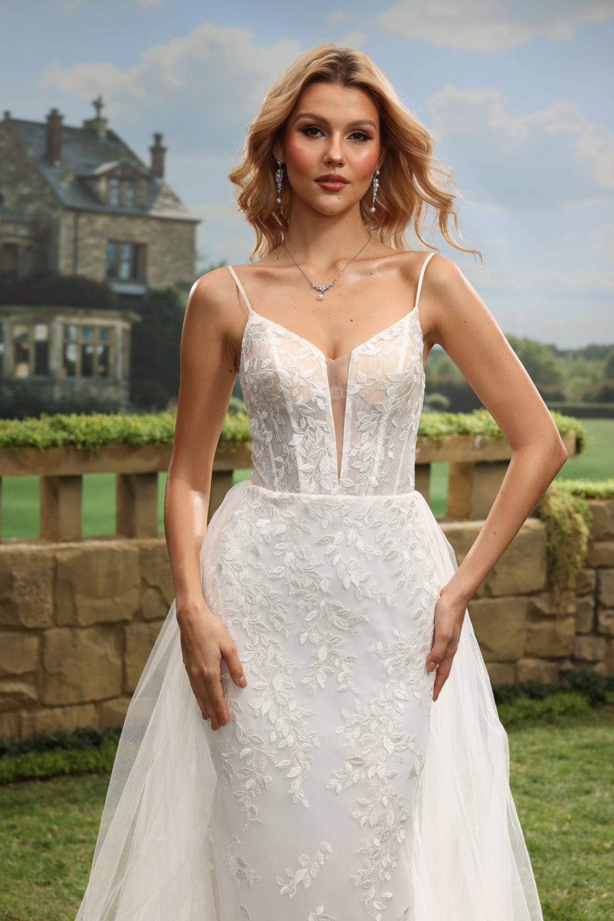Auralisse white lace tulle wedding dress detail view 6