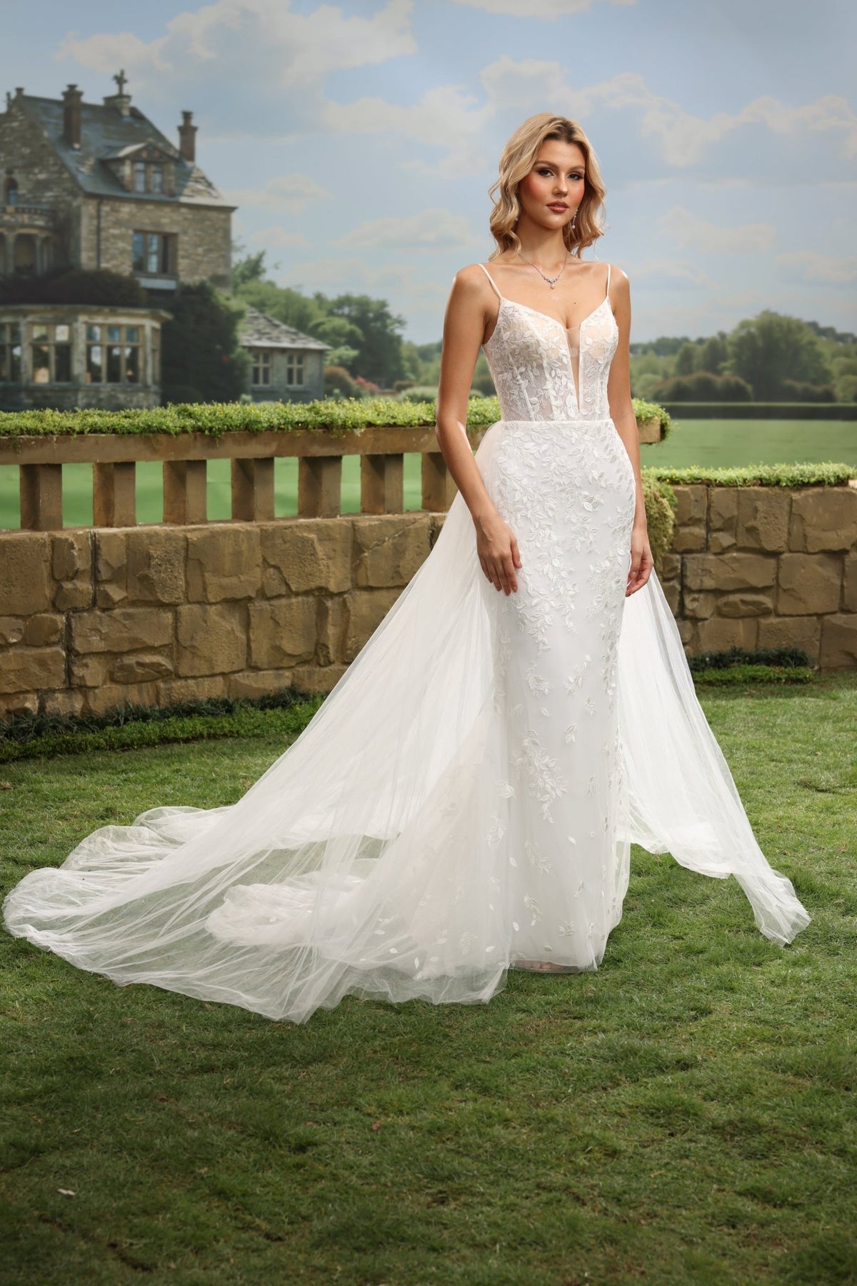 Auralisse white lace tulle wedding dress detail view 5