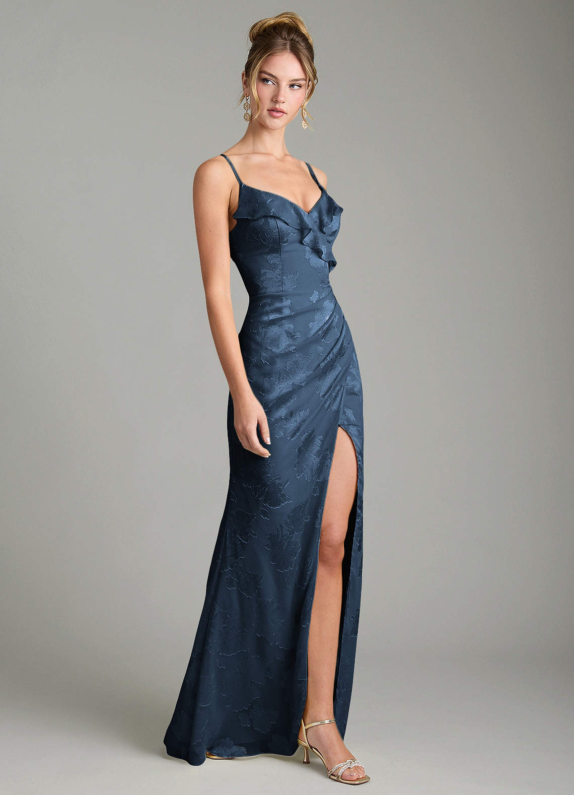 Larsa Mermaid V-Neck Jacquard Bridesmaid Dress in Dark Navy
