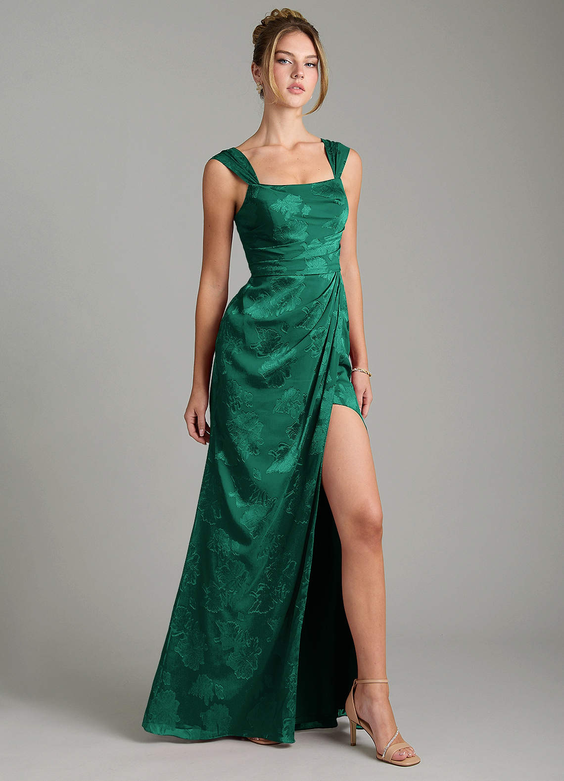 Kaelis Mermaid Scoop-Neck Jacquard Bridesmaid Dress in Emerald
