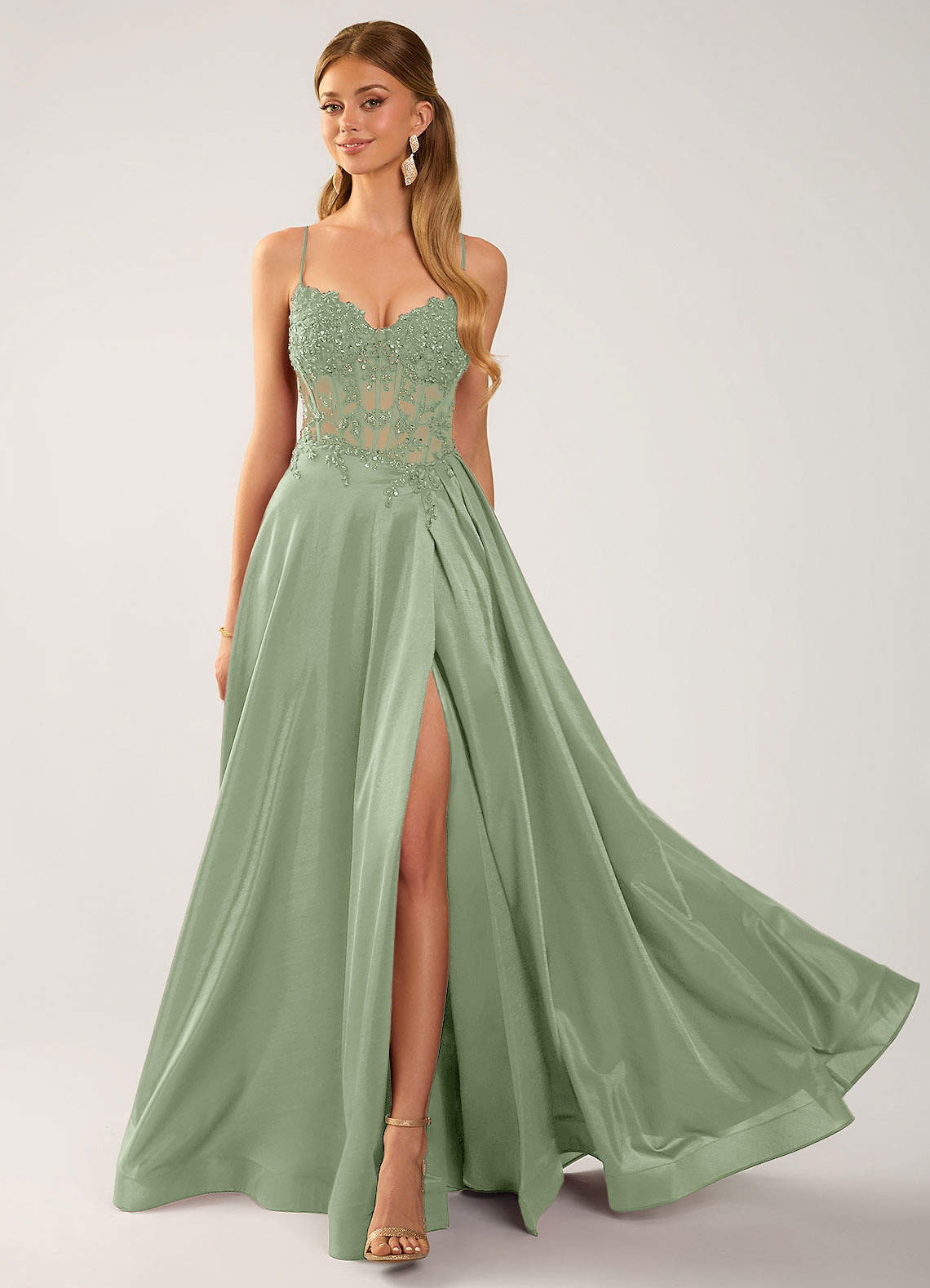 Isoldemark A-Line Sweetheart Satin Evening Dress in black