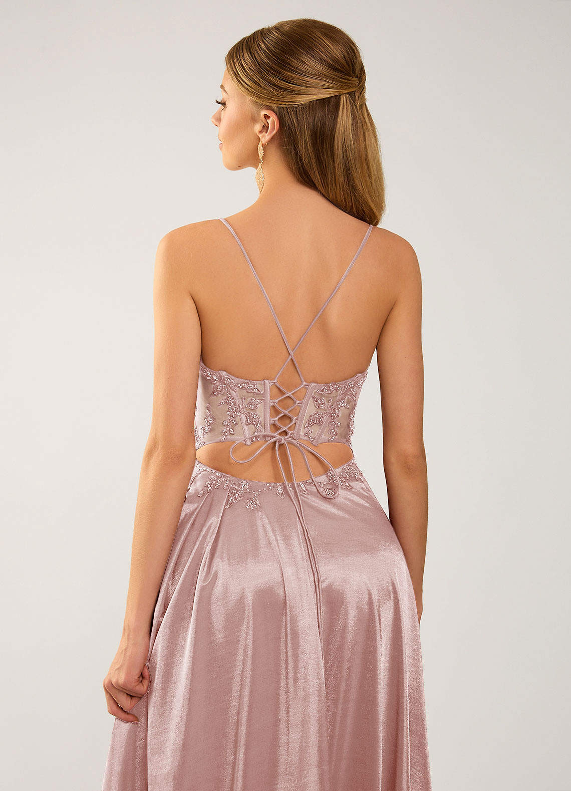 Isoldemark A-Line Sweetheart Satin Evening Dress in pink