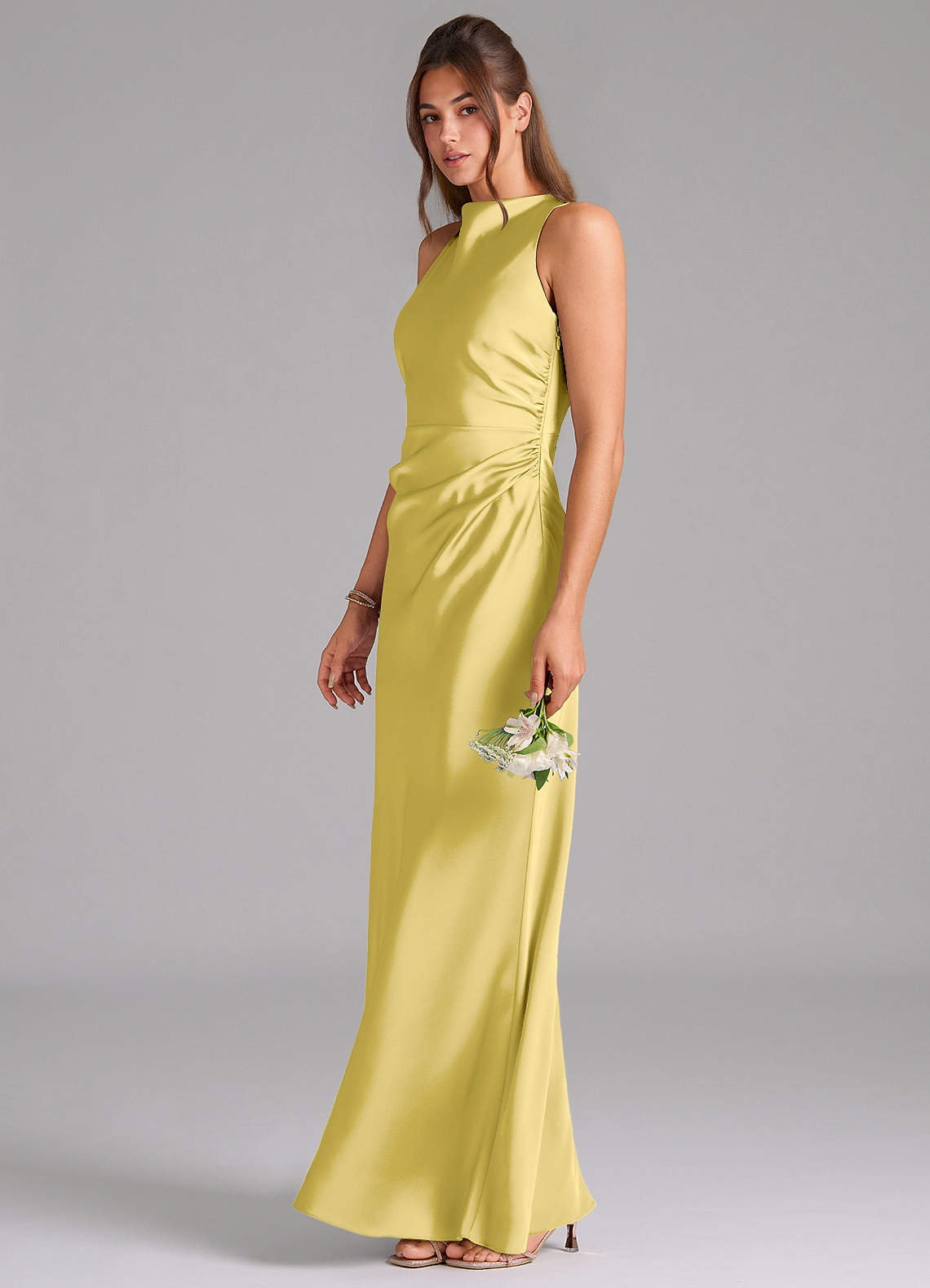 Evadne Sheath Scoop-Neck Stretch Satin Bridesmaid Dress in Canary