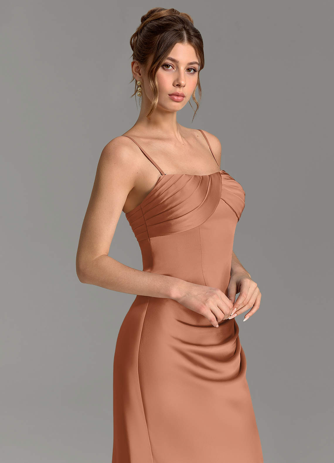 Nicki Sheath Scoop-Neck Stretch Satin Bridesmaid Dress in Bronzer