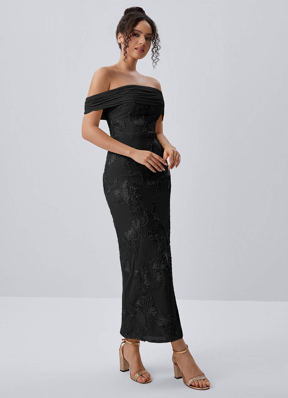 Berenice Sheath Off-the-Shoulder 3D Floral Lace Prom Dress in black