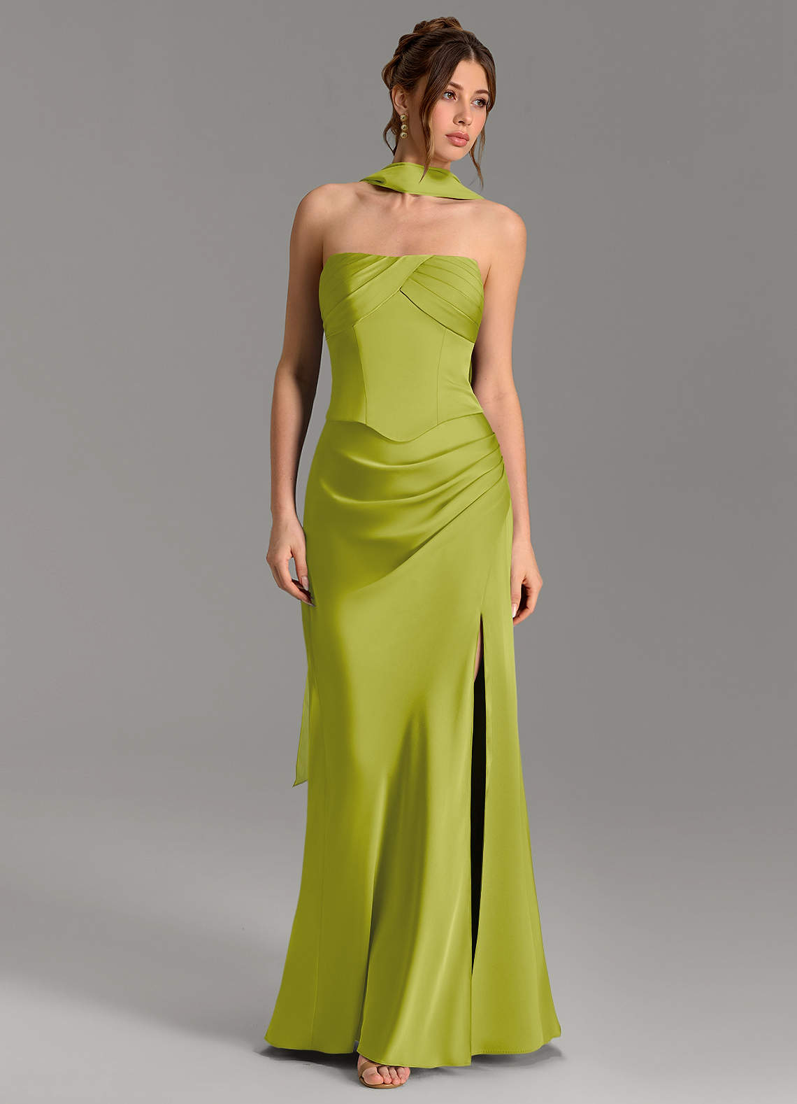 Nicki Sheath Scoop-Neck Stretch Satin Bridesmaid Dress in Lemongrass