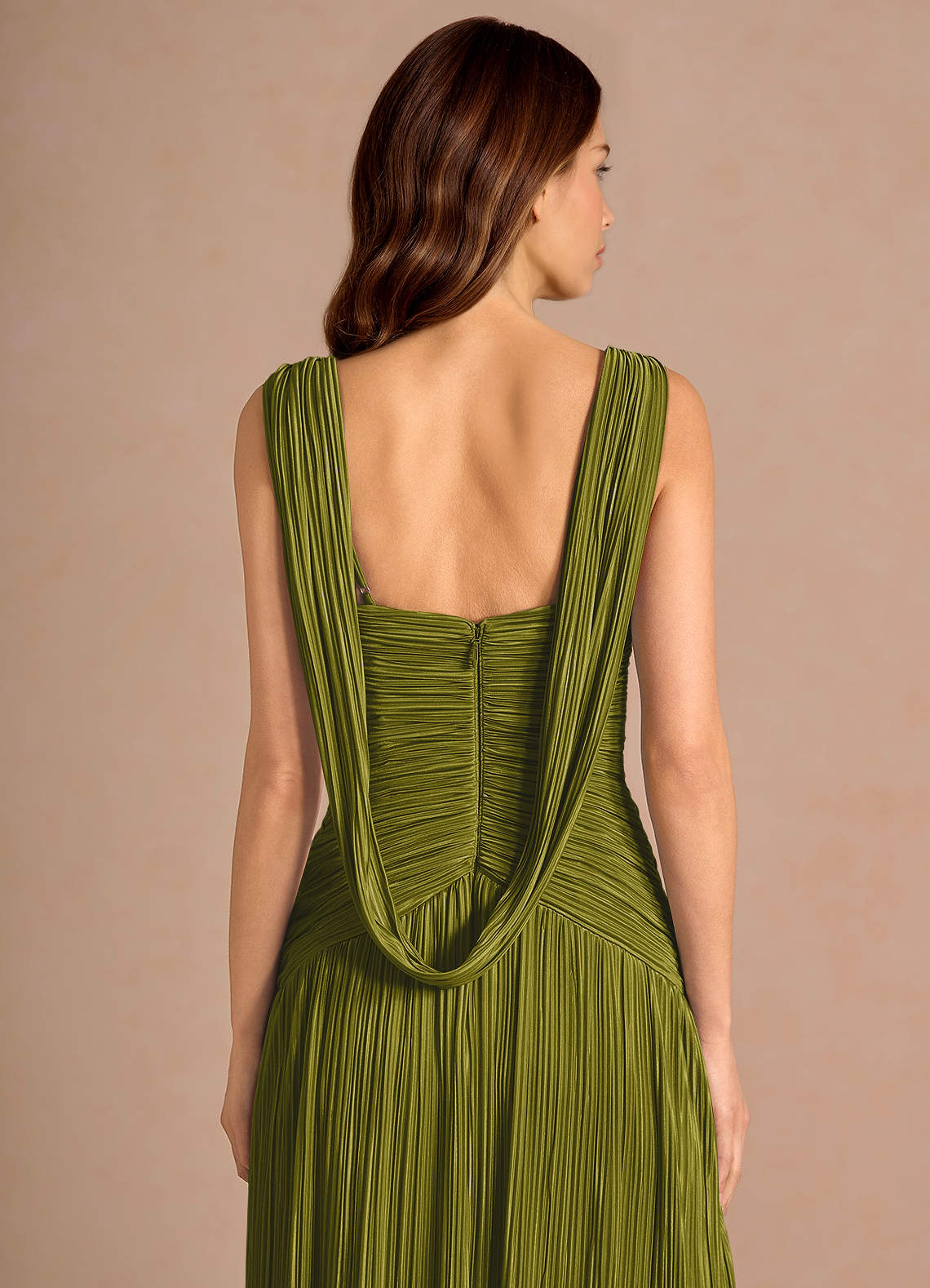 Quellia Sheath V-Neck Stretch Knit Wedding Guest Dress in Green Lemon