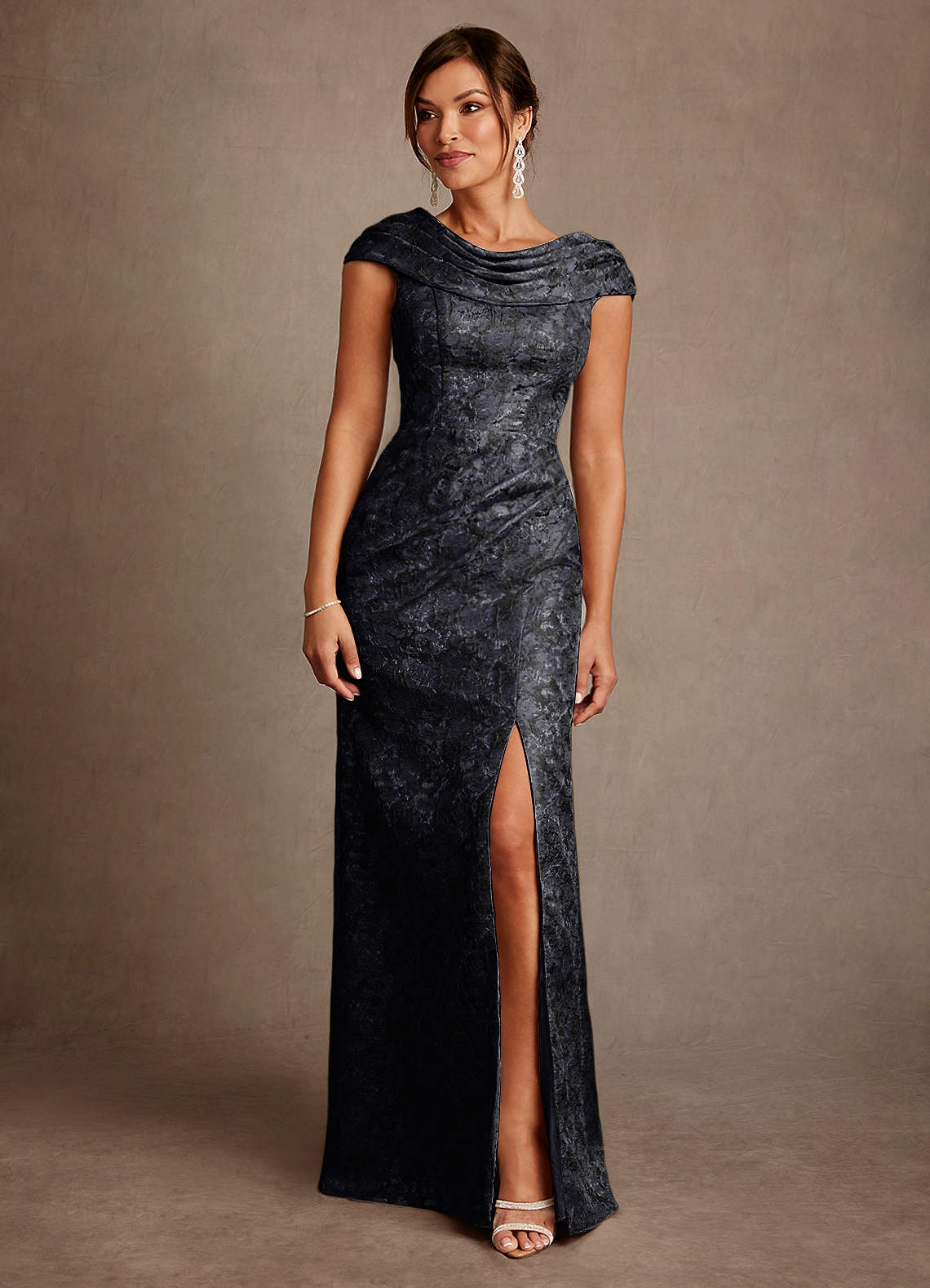 Irvine A-Line Scoop-Neck Jacquard Mother of the Bride Dress in black