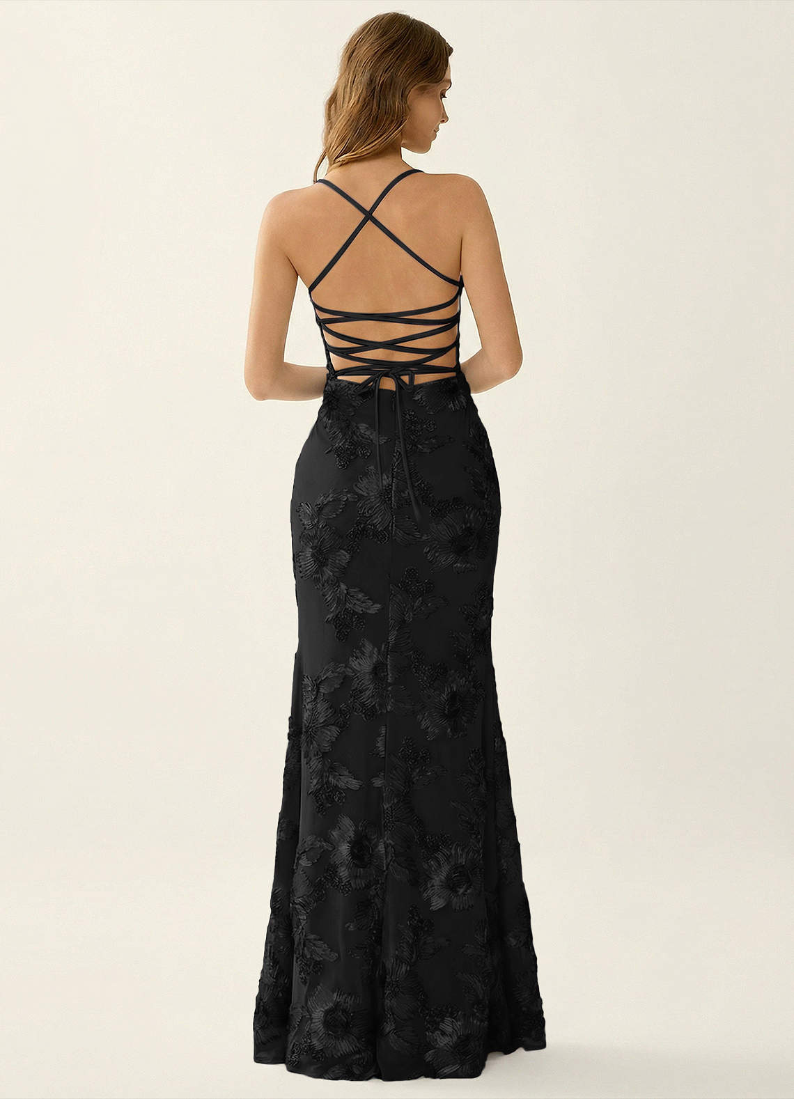 Kailani Mermaid Spaghetti-Strap Lace Evening Dress in black