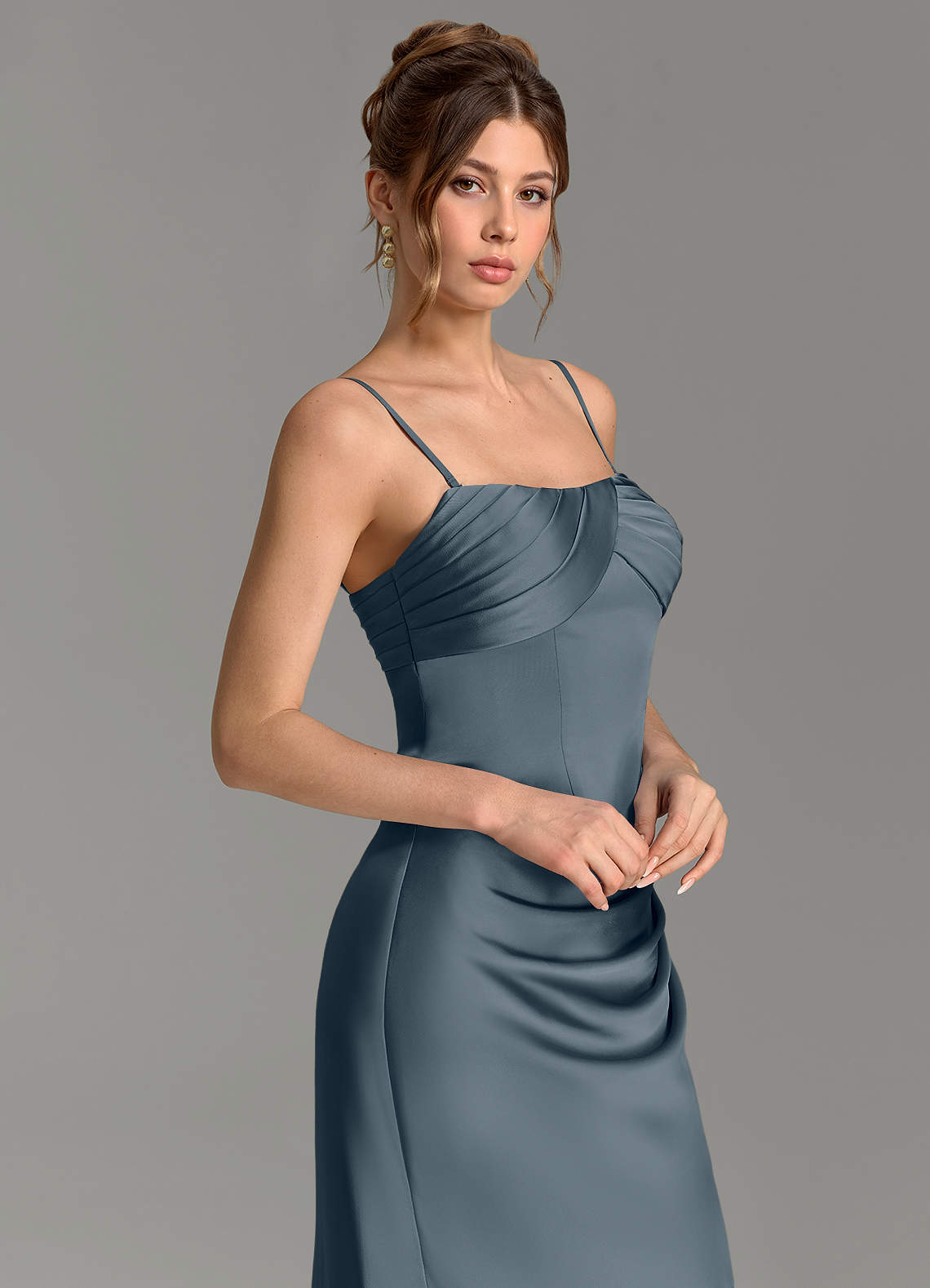 Nicki Sheath Scoop-Neck Stretch Satin Bridesmaid Dress in Twilight