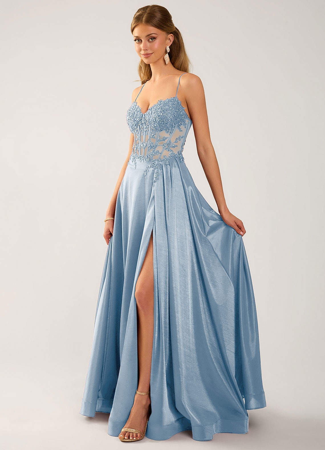 Isoldemark A-Line Sweetheart Satin Evening Dress in Sky Blue