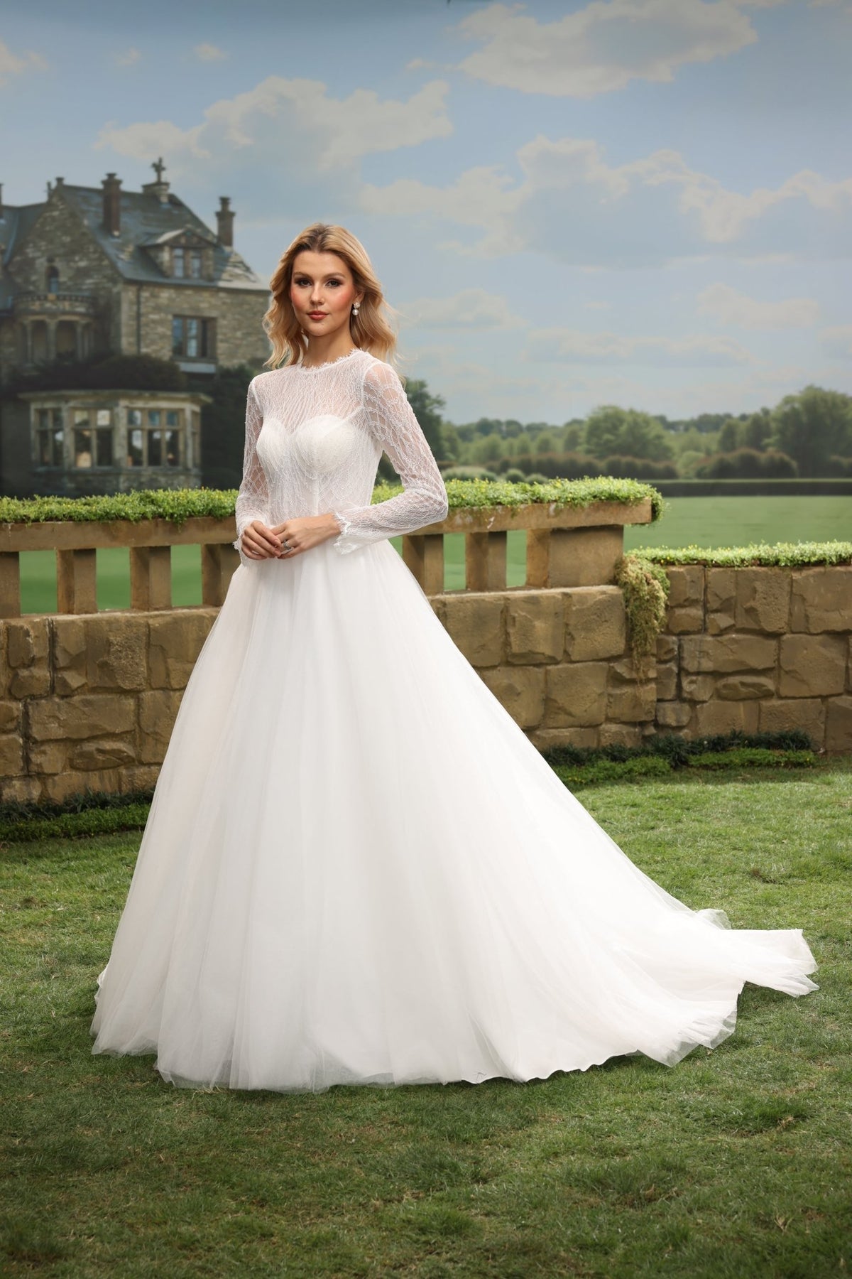 Caia white wedding dress detail view 9