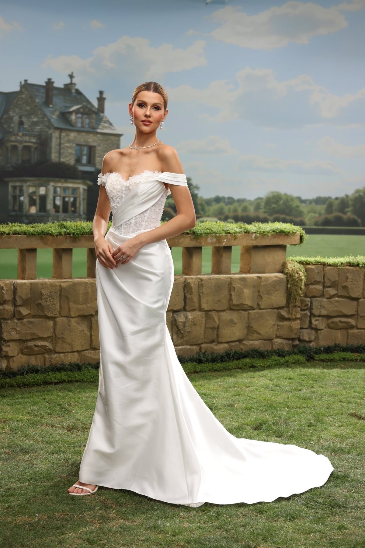 Calia Sheath Off-the-Shoulder Sweetheart wedding dress — design detail 10