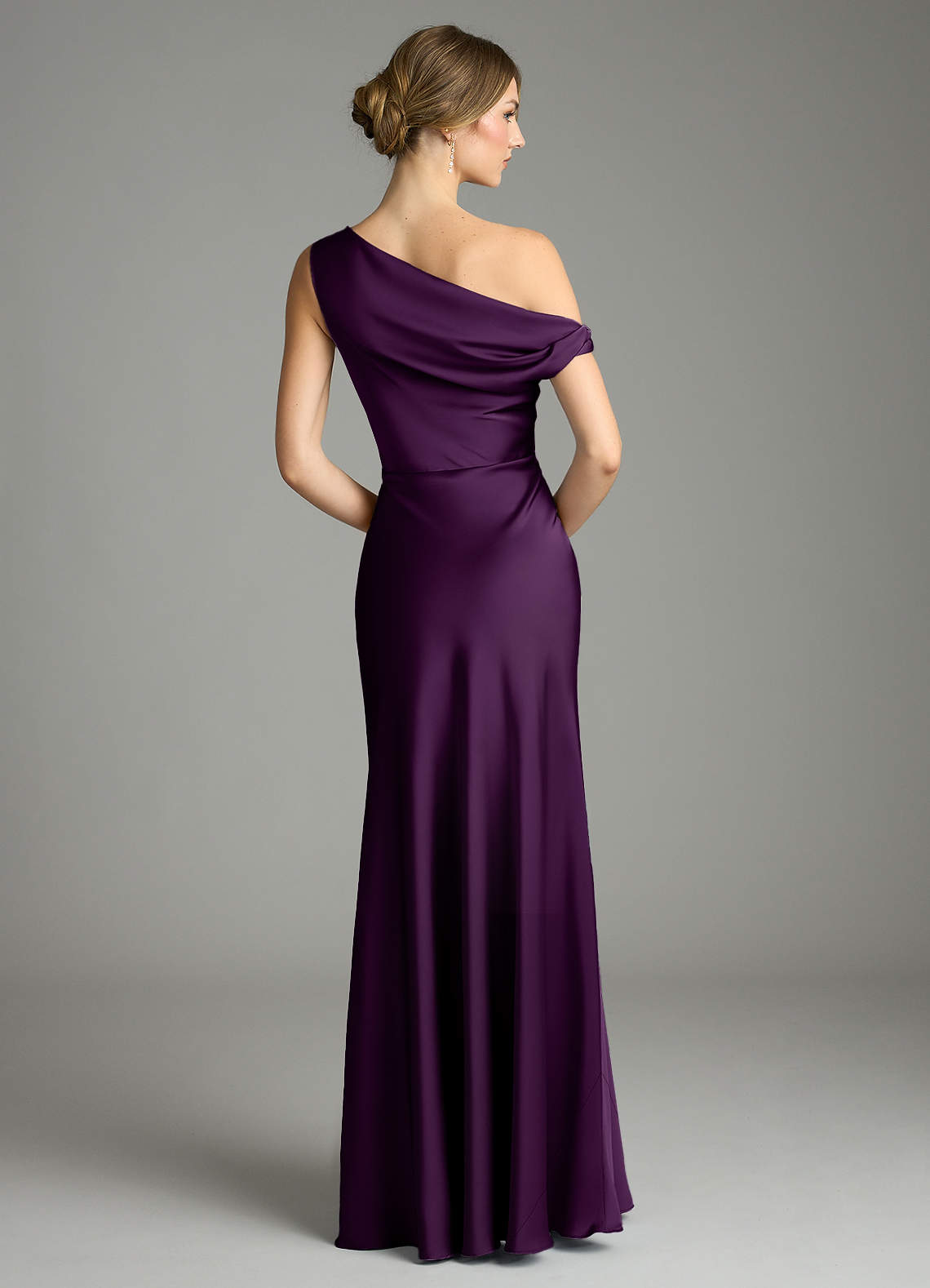 Emerson Mermaid One-Shoulder Stretch Satin Bridesmaid Dress in Grape