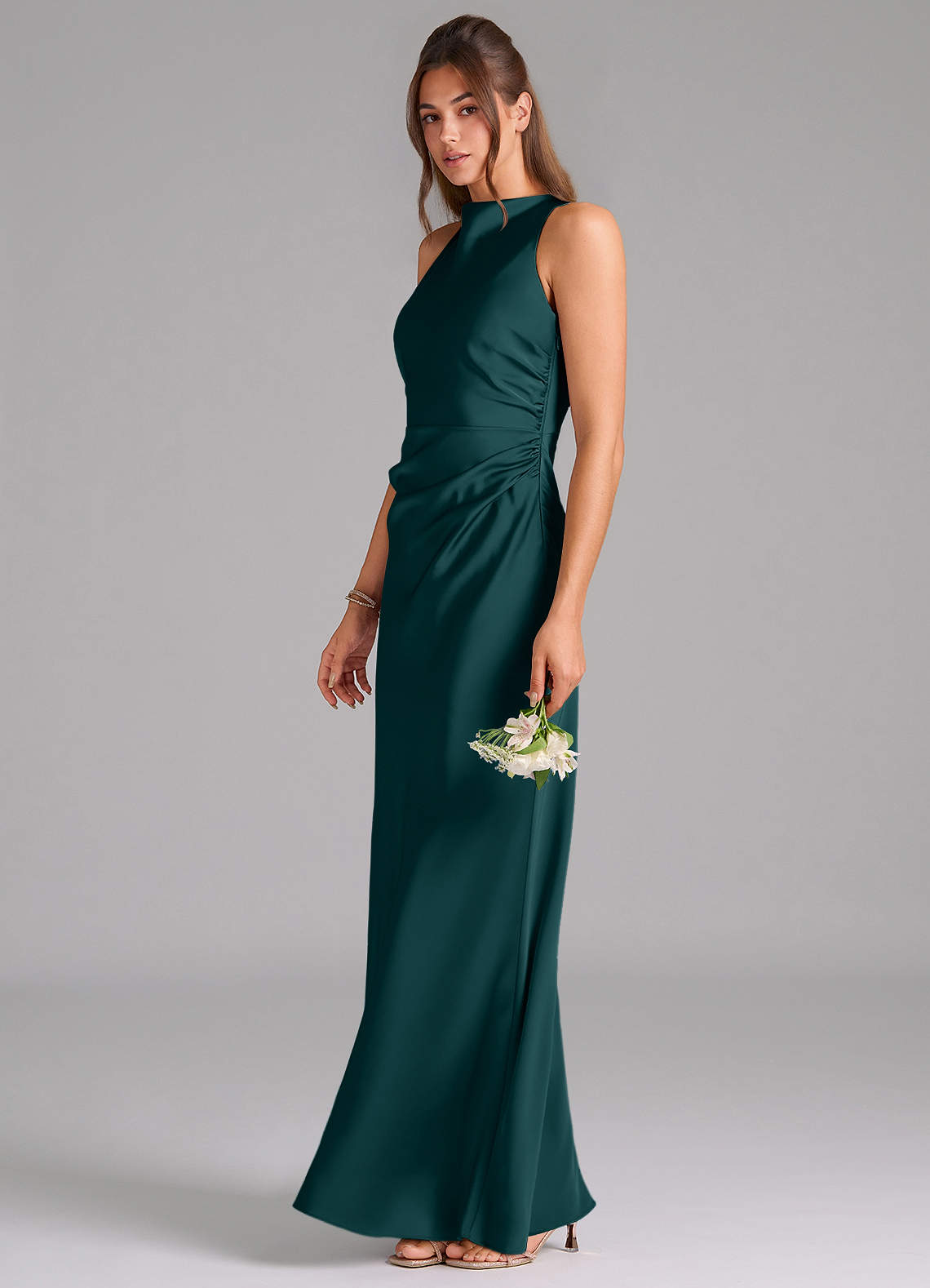 Evadne Sheath Scoop-Neck Stretch Satin Bridesmaid Dress in Pine