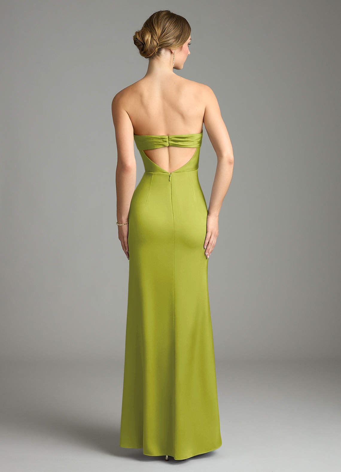 Leonis Mermaid Cowl-Neck Stretch Satin Bridesmaid Dress in Lemongrass