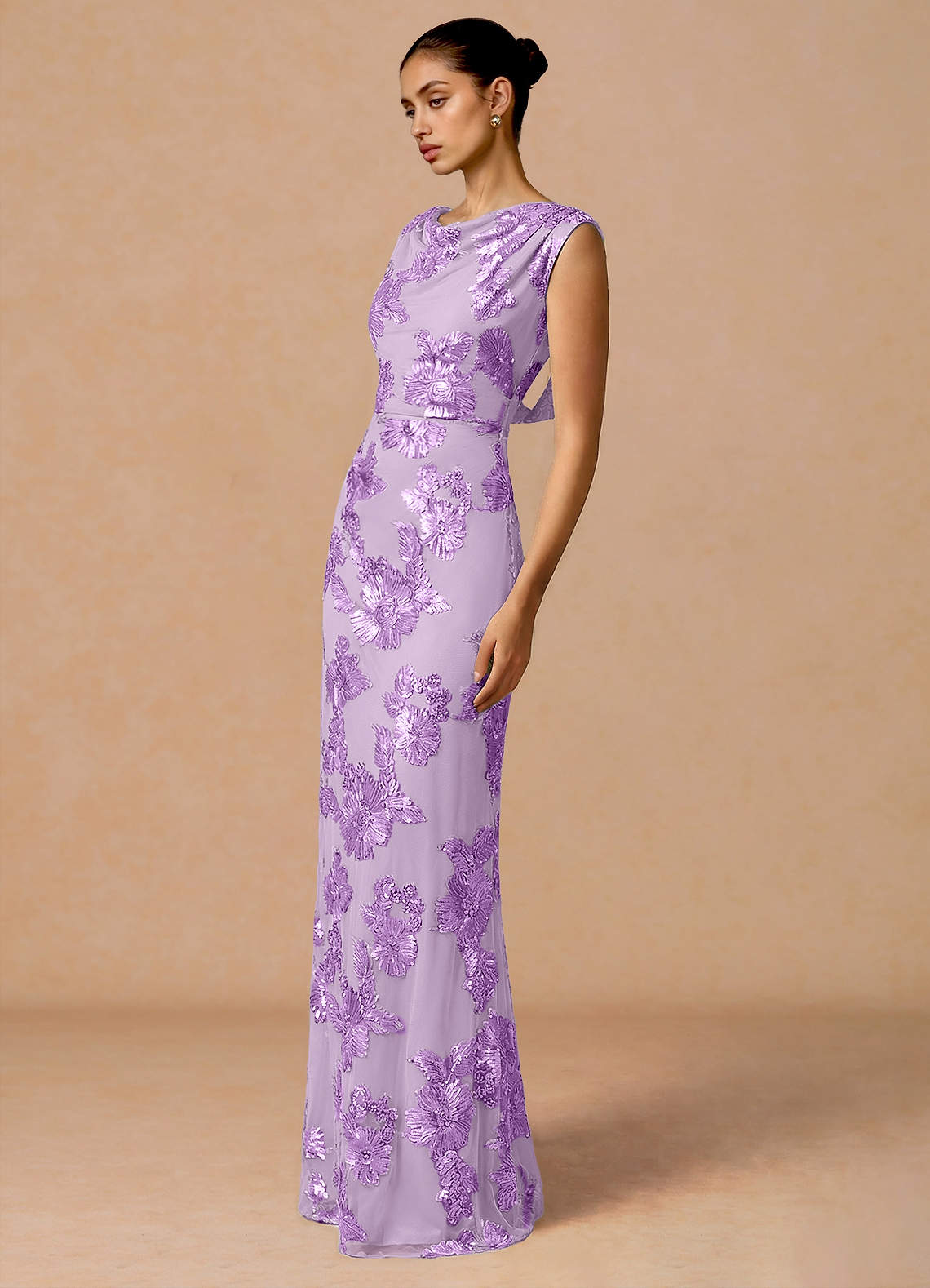 Elowis Column Open-Back Floral Mesh Evening Dress in Frosted Lilac
