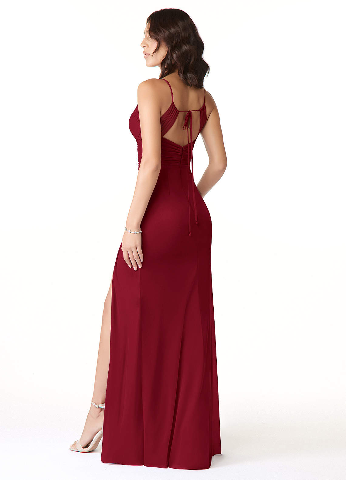 Reneya Mermaid V-Neck Mesh Bridesmaid Dress in Burgundy