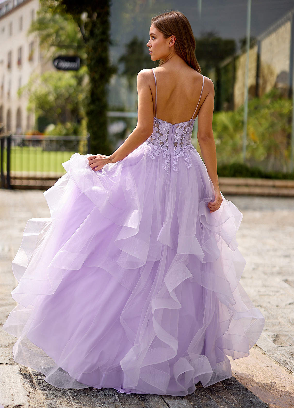 Spitze Ball Gown Sweetheart Lace Tulle Evening Dress in Purple