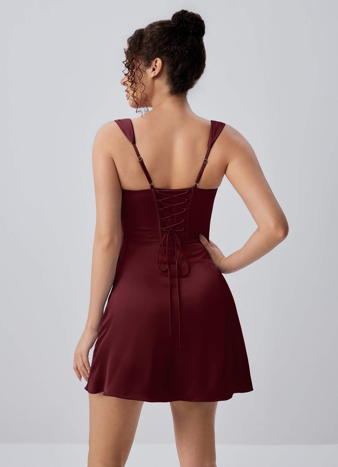 Isabeau Bodycon Mini Square-Neck Satin Prom Dress in Wine