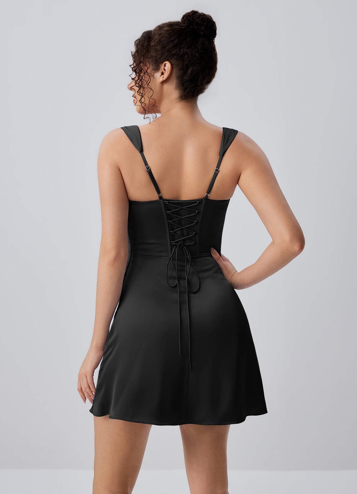 Isabeau Bodycon Mini Square-Neck Satin Prom Dress in black