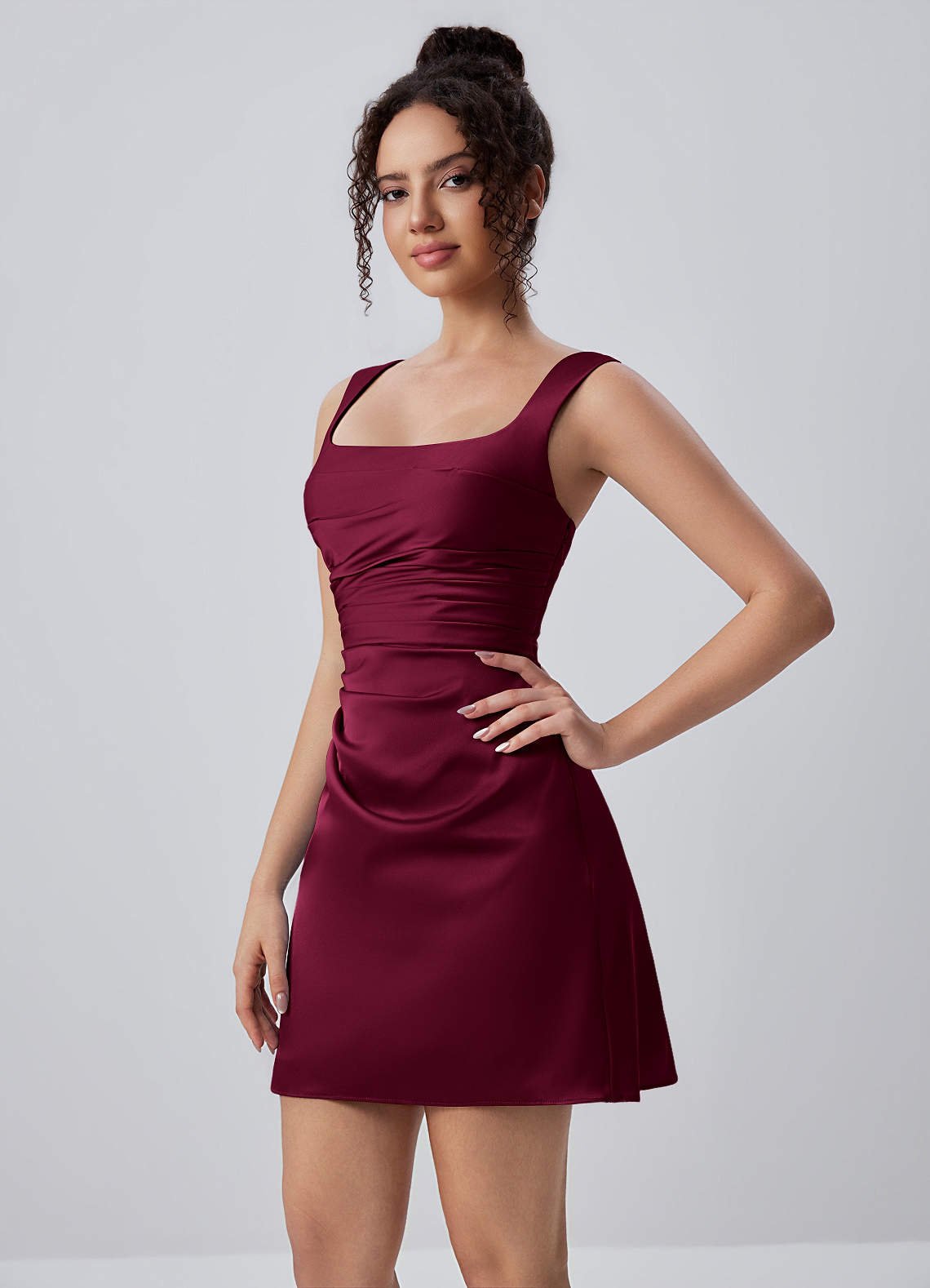 Isabeau Bodycon Mini Square-Neck Satin Prom Dress in Burgundy