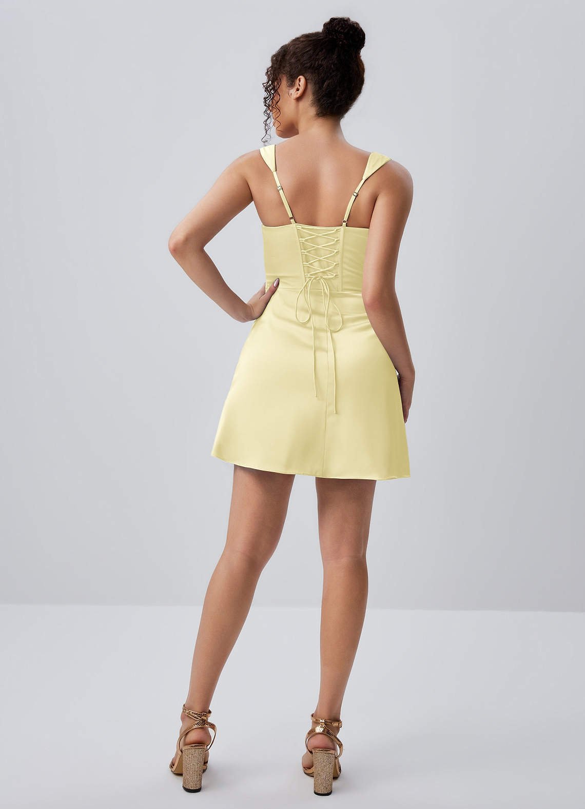 Isabeau Bodycon Mini Square-Neck Satin Prom Dress in Butter Yellow