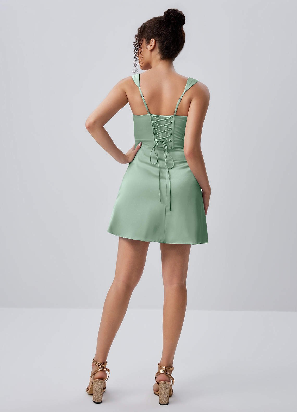 Isabeau Bodycon Mini Square-Neck Satin Prom Dress in Agave Green