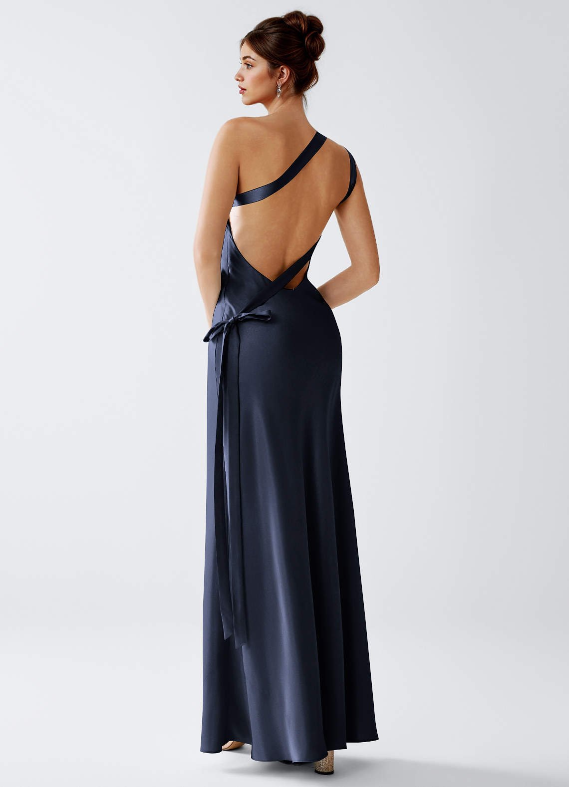 Stephanie Sheath One-Shoulder Luminous Satin Evening Dress in Navy