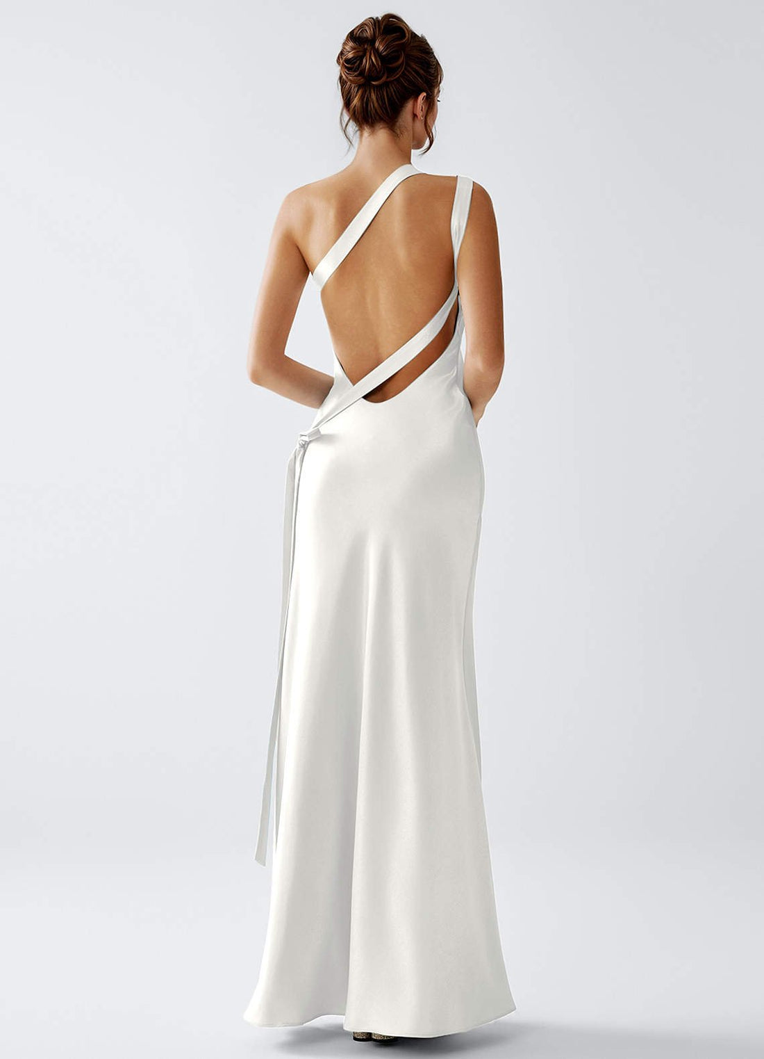 Stephanie Sheath One-Shoulder Luminous Satin Evening Dress in White