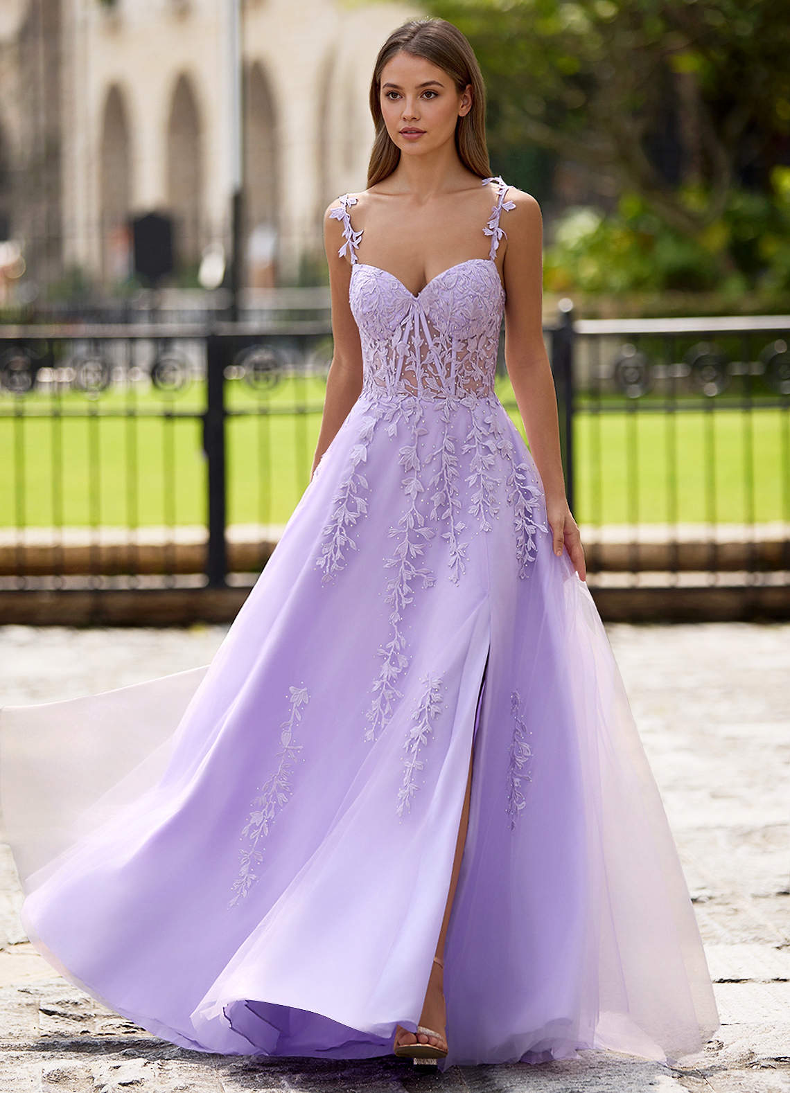 Dreamscape A-Line Sweetheart Lace Tulle Prom Dress in Purple