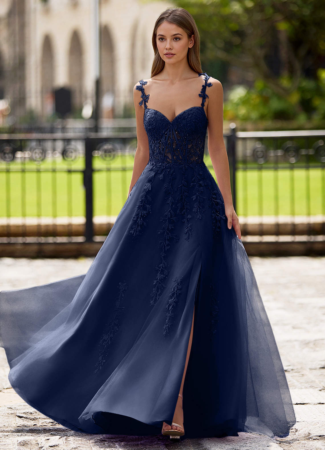 Dreamscape A-Line Sweetheart Lace Tulle Prom Dress in Navy Blue