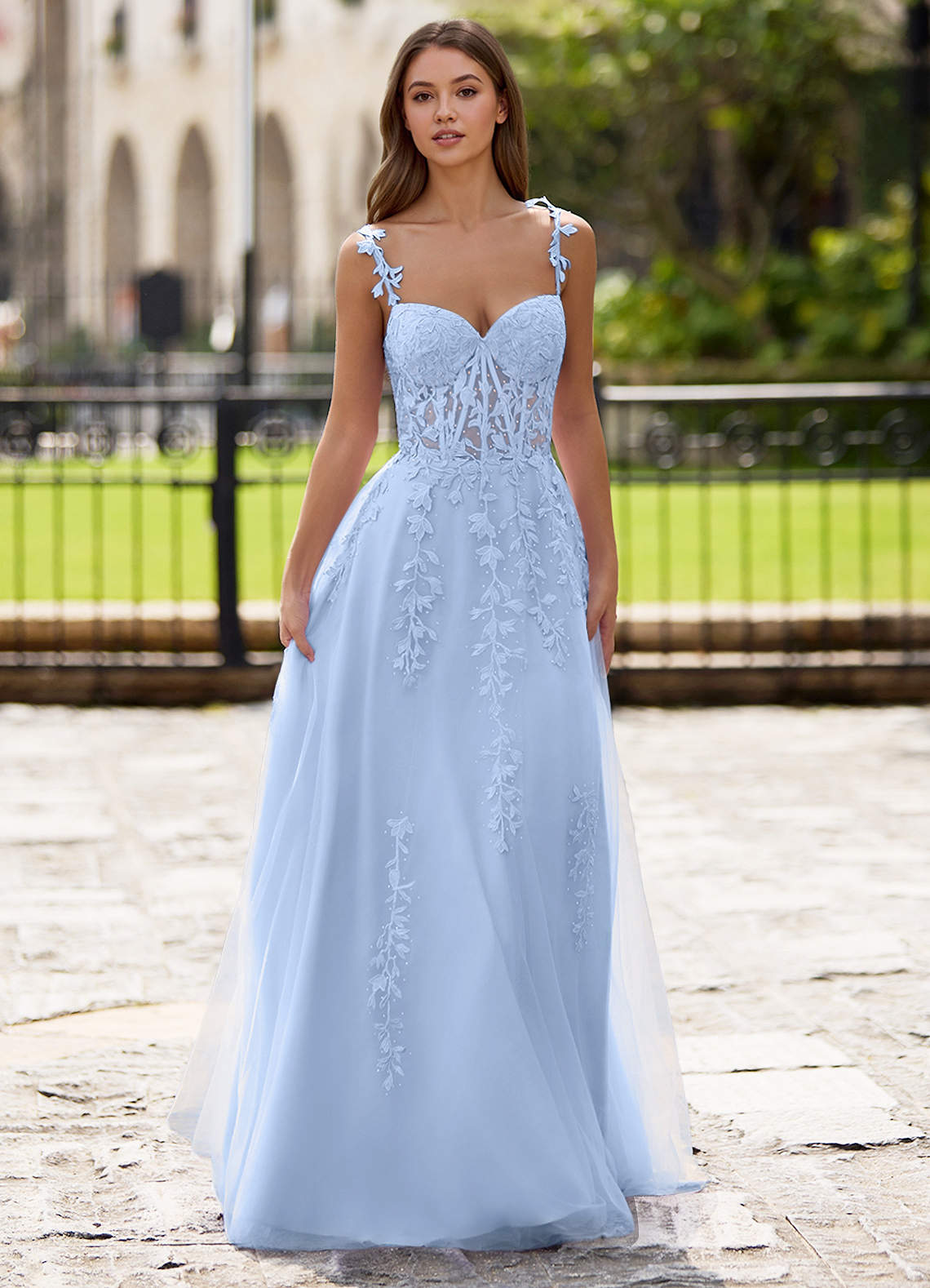 Dreamscape A-Line Sweetheart Lace Tulle Prom Dress in Sky Blue