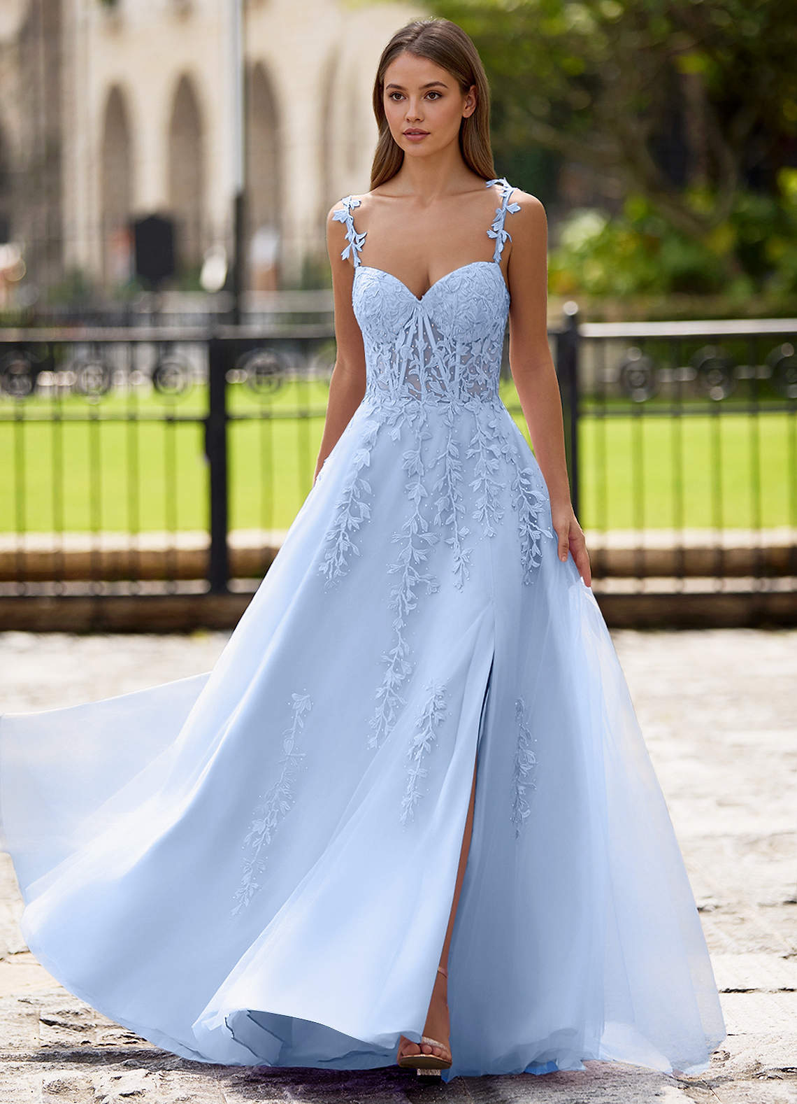 Dreamscape A-Line Sweetheart Lace Tulle Prom Dress in Sky Blue