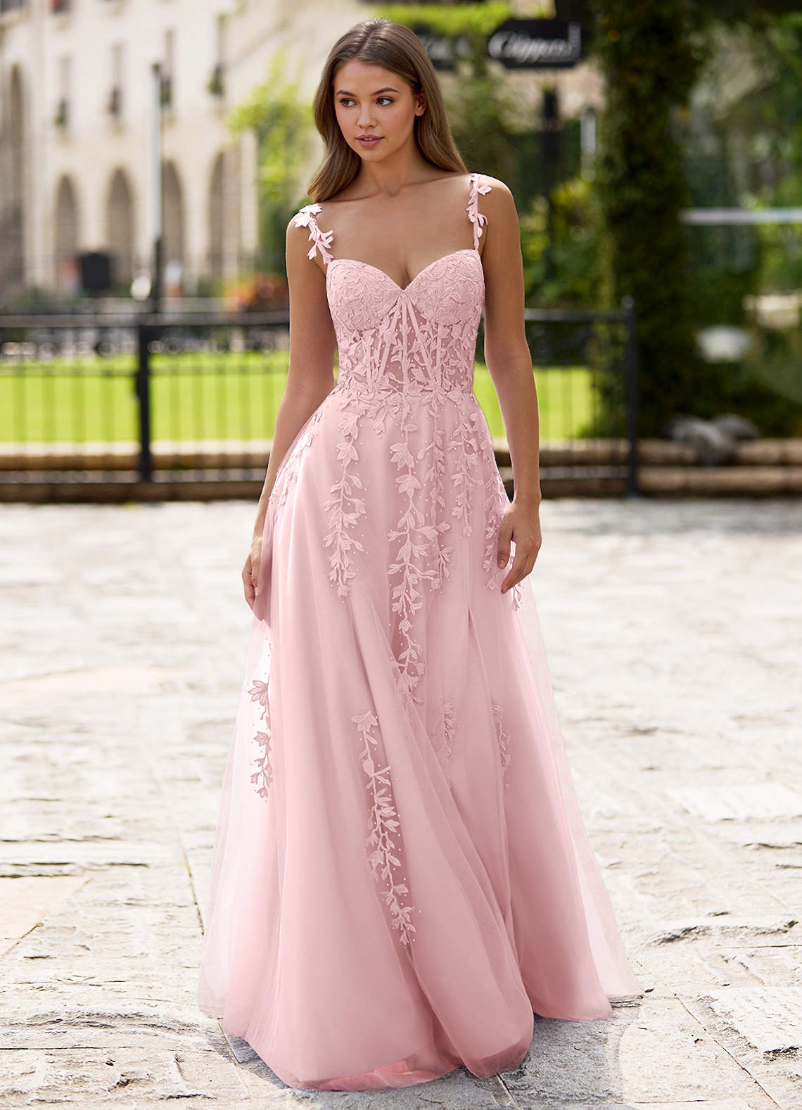 Dreamscape A-Line Sweetheart Lace Tulle Prom Dress in black