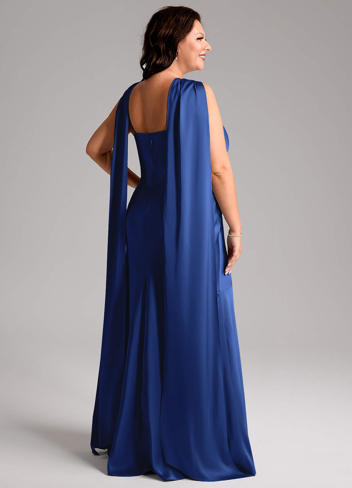 Kinsley Mermaid Halter Stretch Satin Bridesmaid Dress in Royal Blue